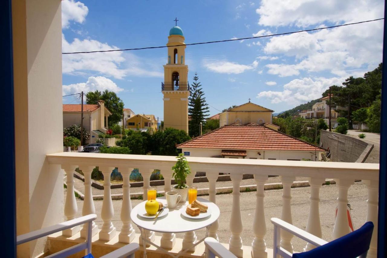 Nefeli Apartments Agia Efimia Екстер'єр фото